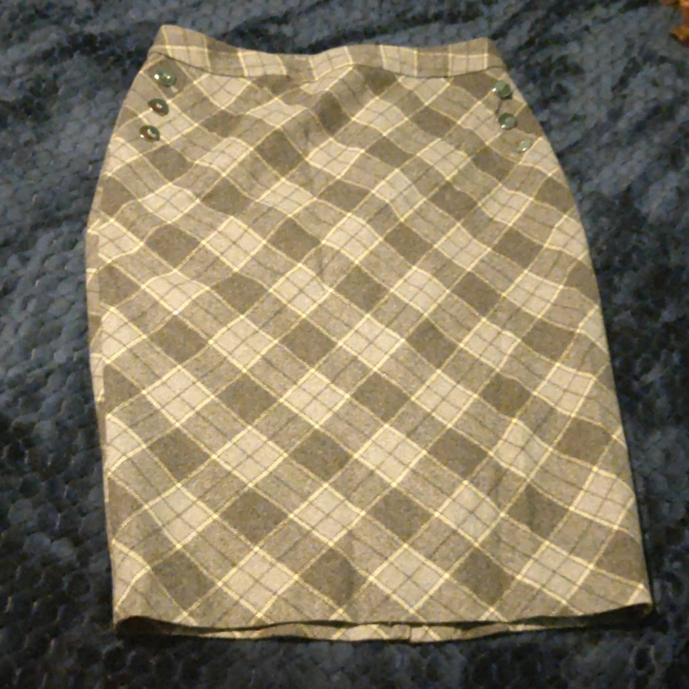 high waist skirt